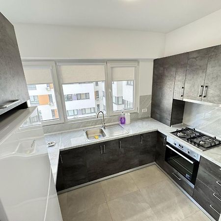 Luxury Glam Apartments Central Adress Bucuresti With Parking Exterior photo