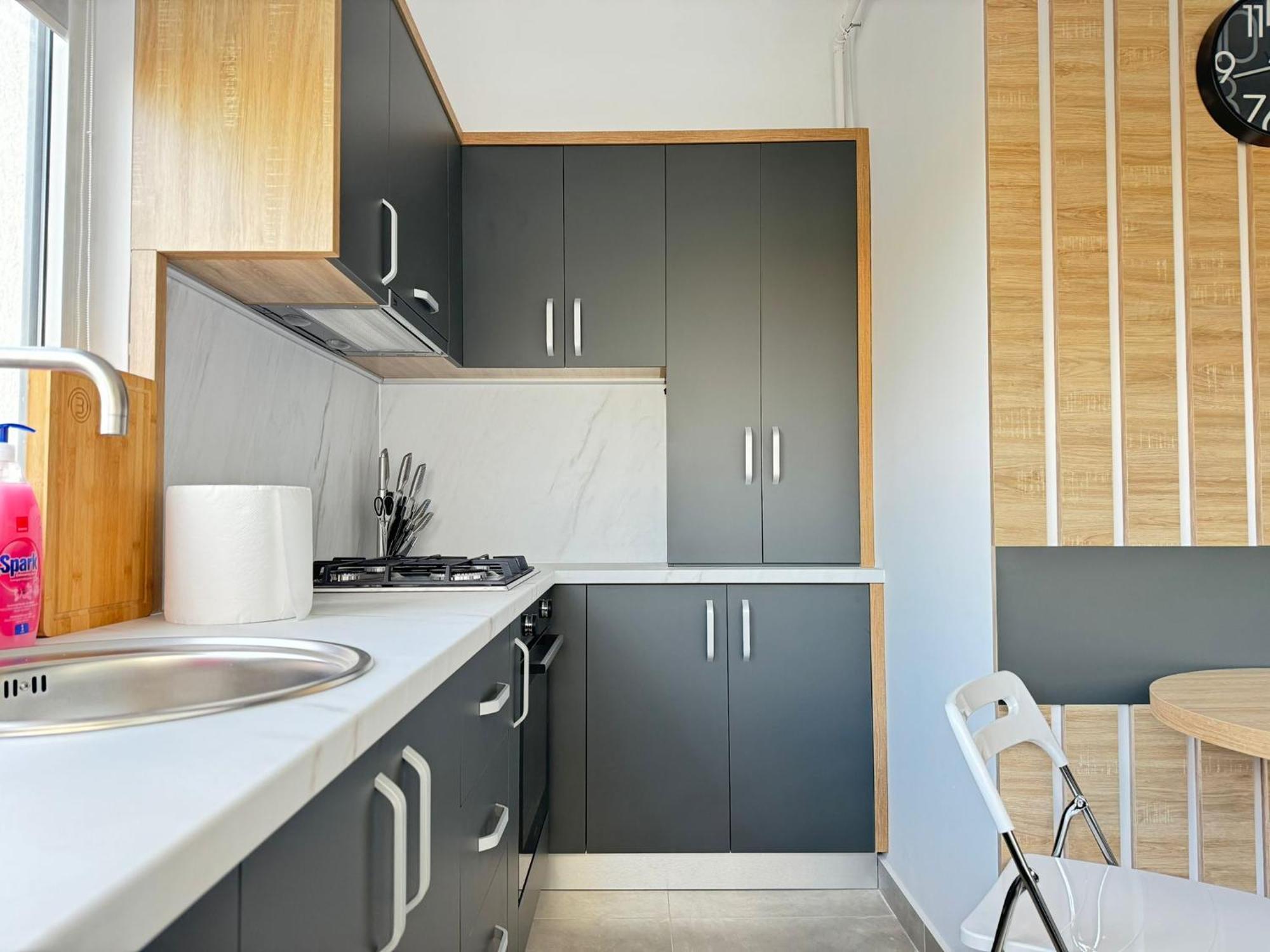 Luxury Glam Apartments Central Adress Bucuresti With Parking Exterior photo